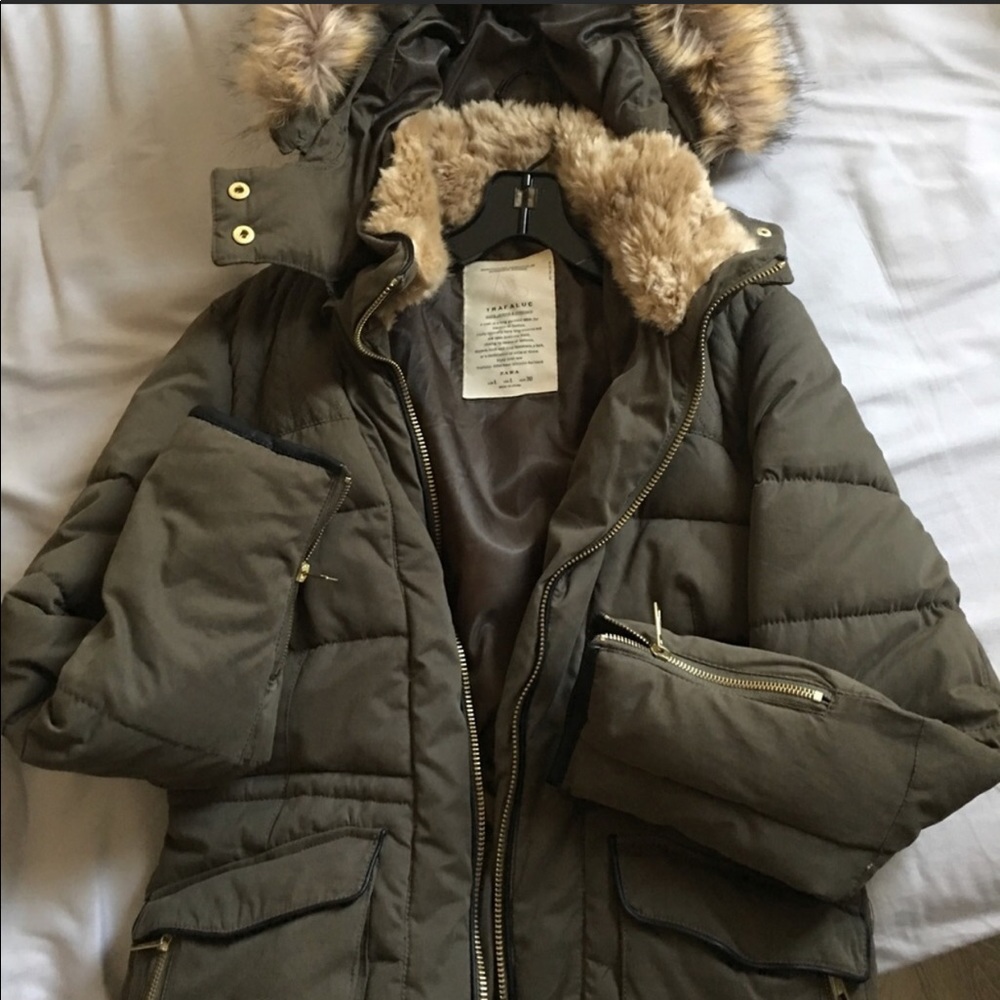 ZARA Olive green parka w/fur & leather lining